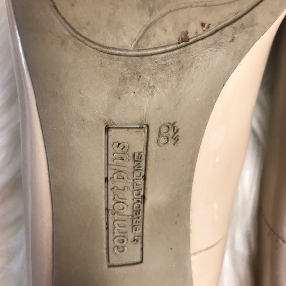 [Comfort Plus] Nude Round Toe Heel - Picture 7 of 7